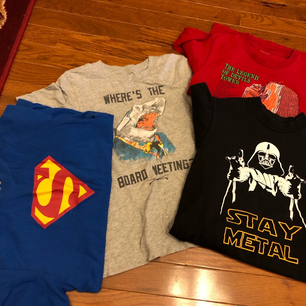 4 Short Sleeve Tees